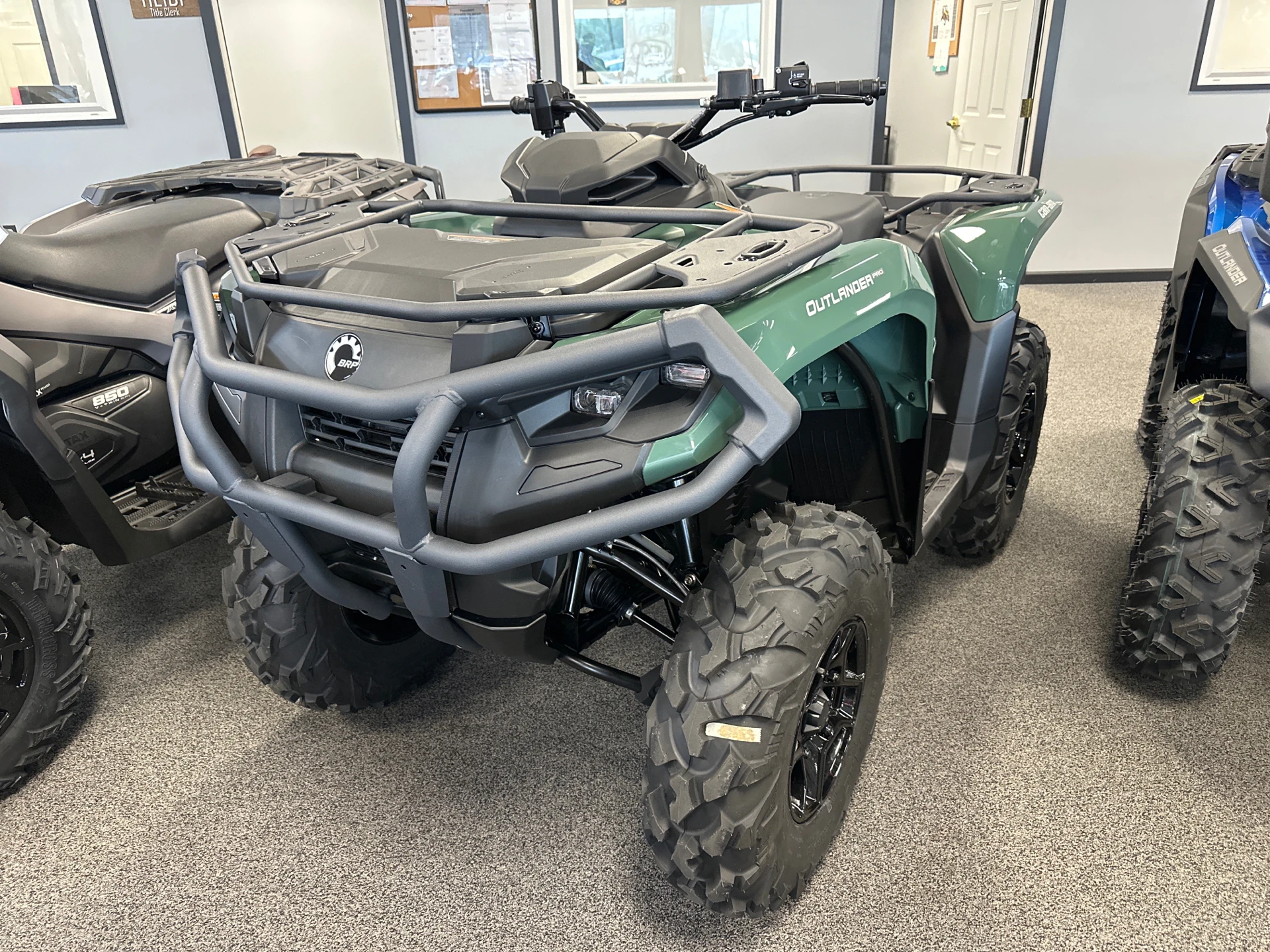 

Горячая сделка! 2023 CAN-AM OUTLANDER PRO HD7