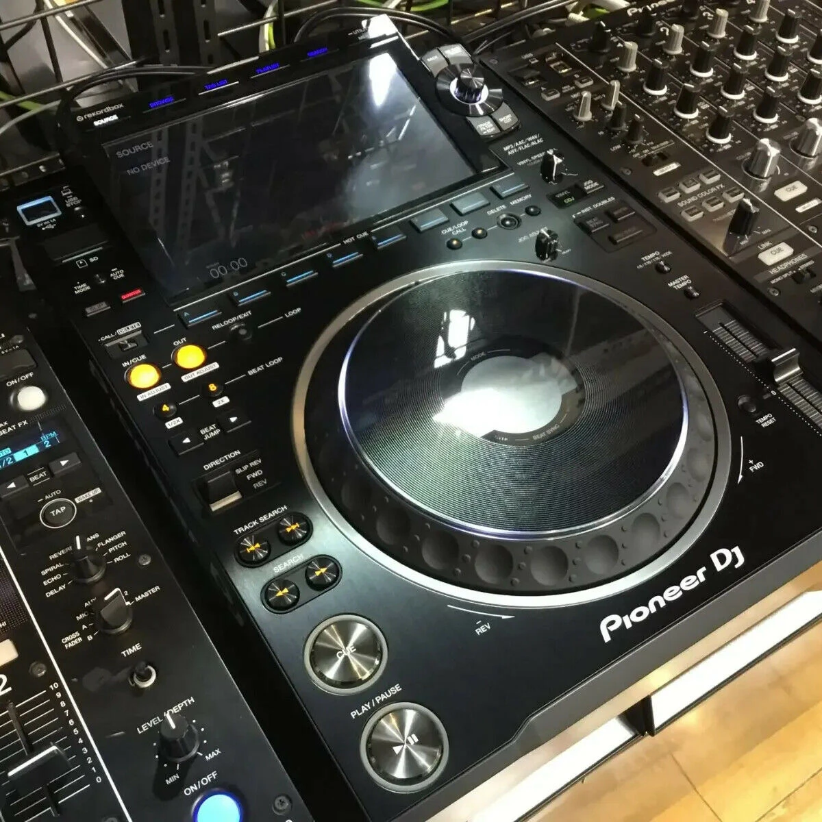 

Order 2 Get 1 Free New Pioneer CDJ-3000 Professional DJ Multi CD Player