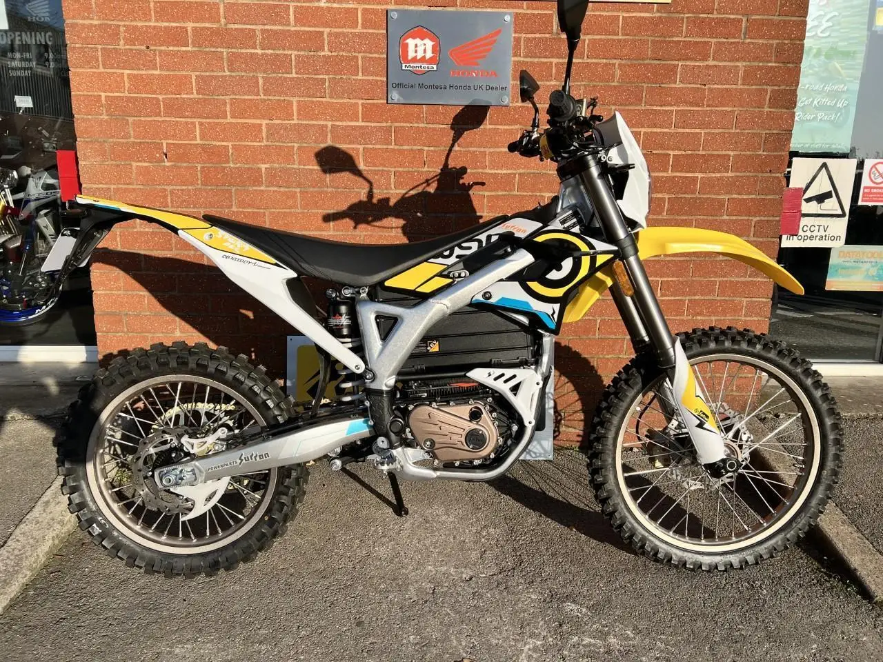 

Sur-Ron Storm Enduro Road Legal