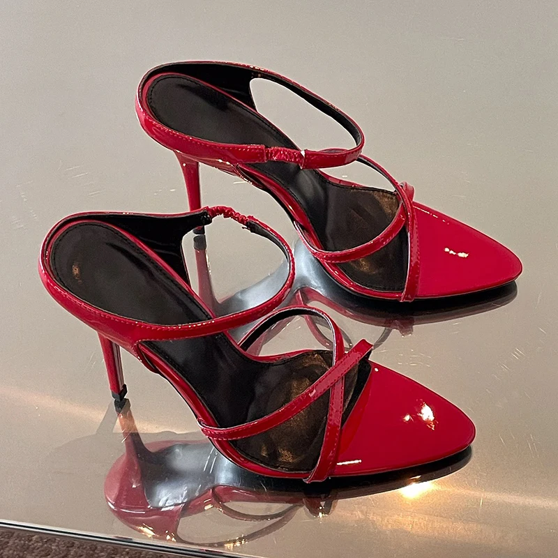 

Женские туфли-лодочки на высоком каблуке 9 см