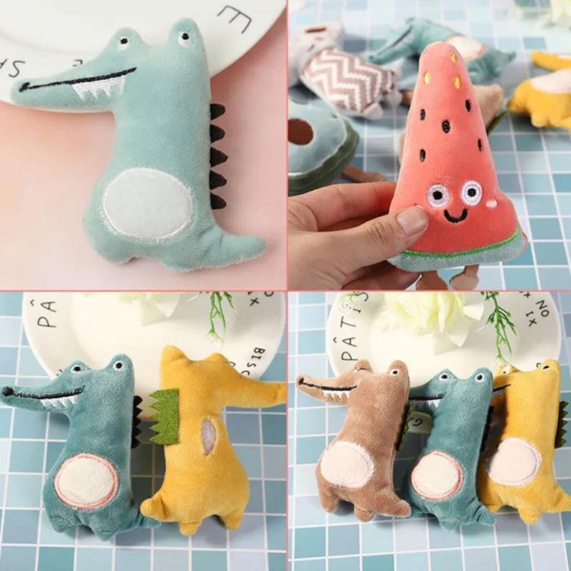 

2pcs Cute Kawaii Pets Dog Throw Toys Cartoon Animal Shaped Small Medium Dogs Squeaker Chew Training Toy Children Gift