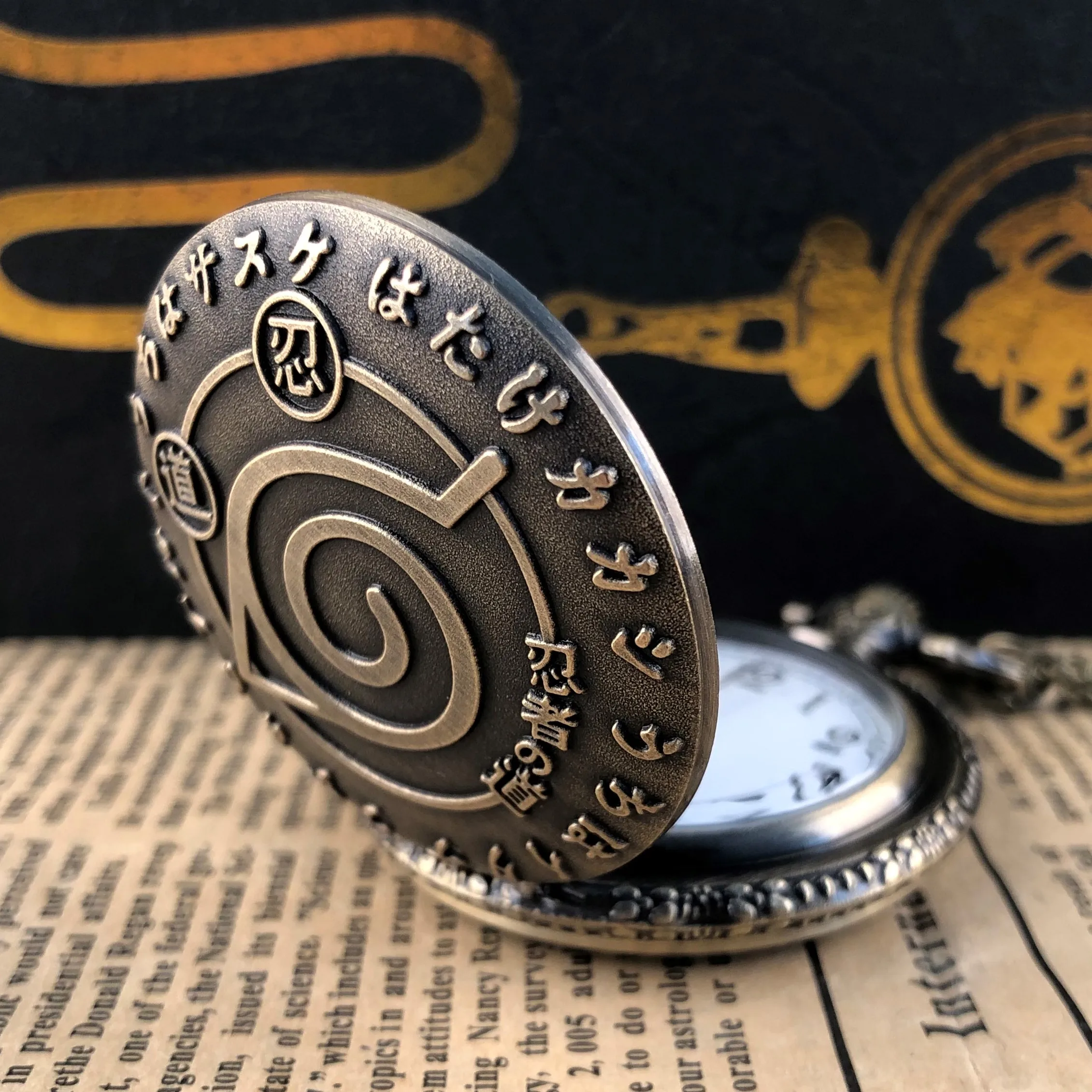 Рисунок 5 - Бронзовые ретро кварцевые карманные