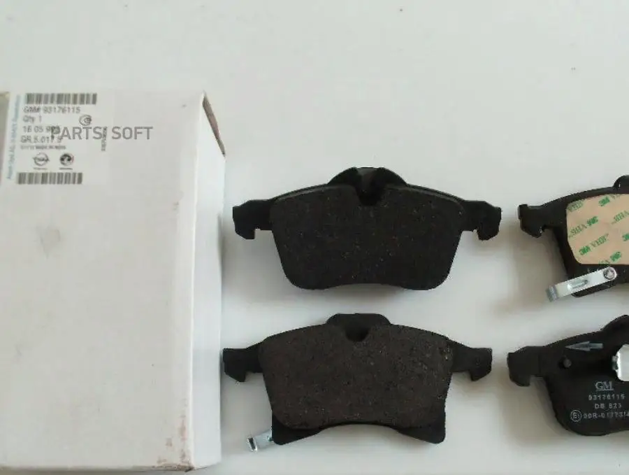 GENERAL MOTORS 93176115 КОМПЛЕКТ ТОРМОЗНЫХ КОЛОДОК (4 ШТ)