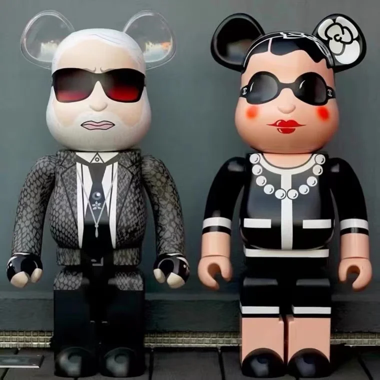 

Bearbrick 400% 28cm Galeries Lafayette Collection Trendy Ornaments Collection Toys