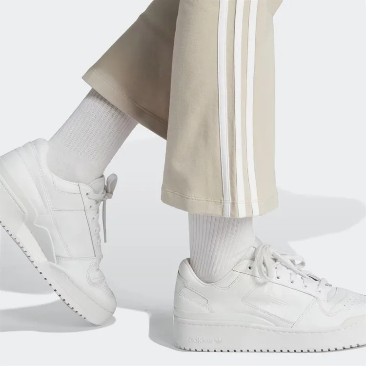Рисунок 5 - Женские леггинсы Adidas Adicolor