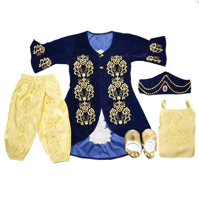 костюм королевича елисея. шапка ивана царевича. рисунок без фона кафтан. кафтан для детей на прозрачном фоне. кафтан с короткими рукавами.