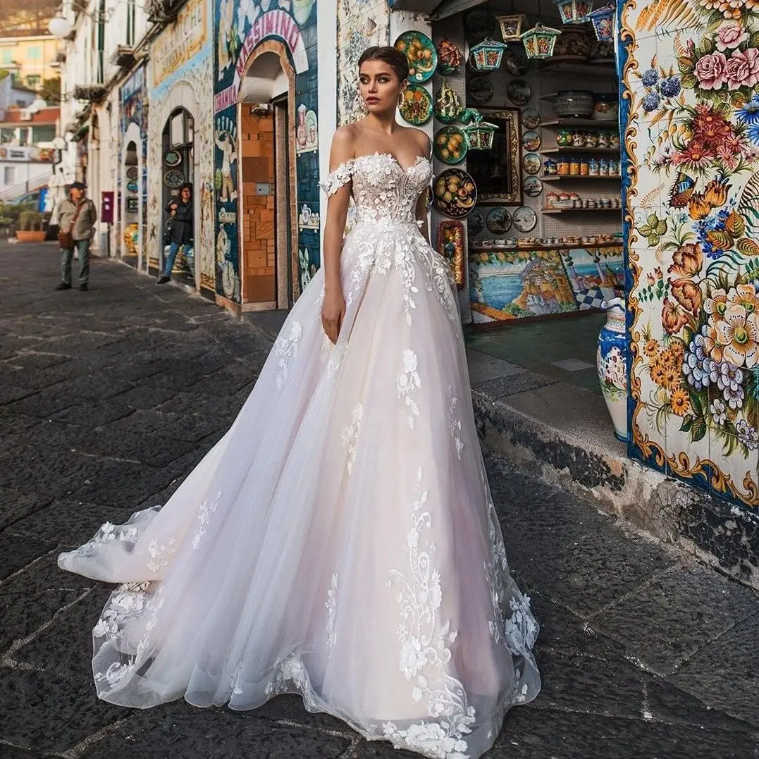 

Charming Lace wd953 Wedding Dresses Appliqued Bridal Gowns Off Shoulder Sweep Train Tulle Vestido De Novia