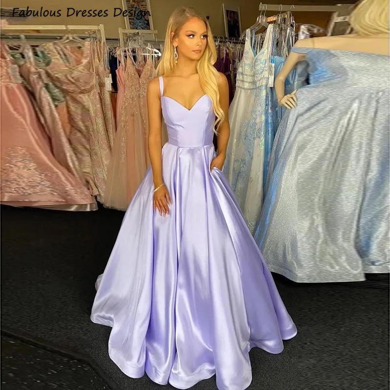 

Stylish Lilac Satin Bridesmaid Dresses Long A-line Sweetheart Neck Backless Pockets Wedding Party Dress For Women Evening Gown