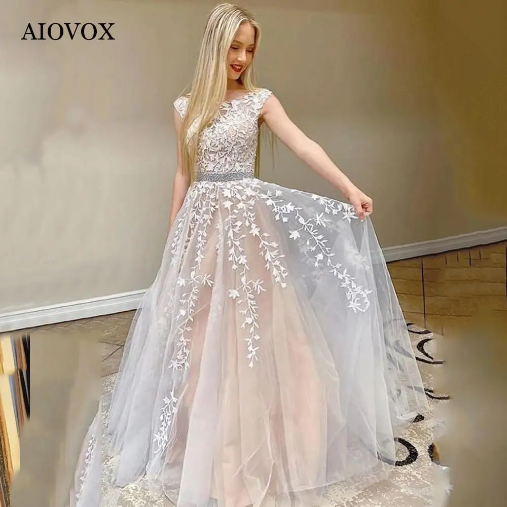 

AIOVOX Princess Appliques Prom Dresses Exquisite O-Neck A-Line Sleeveless Lace-Up Vestidos De Gala Floor Length Robes De Soirée