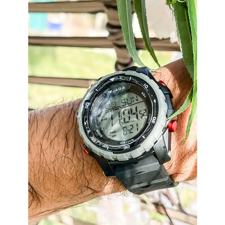 Jaga Черный силиконовый ремешок,водонепроницаемый ,(подходит для бассейна, моря) Цифровые спортивные наручные часы