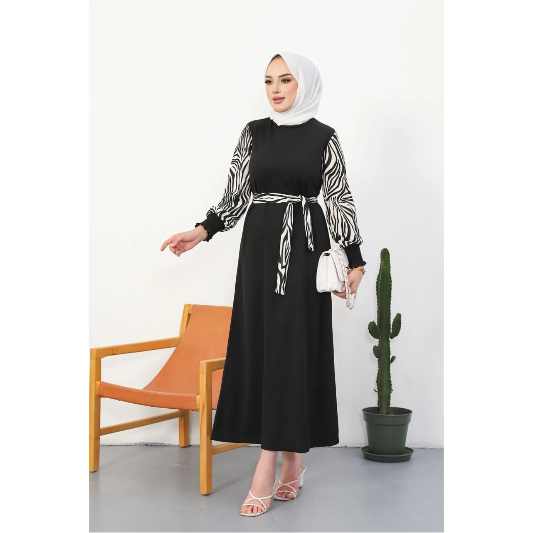

Макси-мусульманское женское платье с поясом и узором под зебру Abaya Abayat Платье больших размеров Кафтан Дубай Халат Турция Дубай Ислам Марокк...