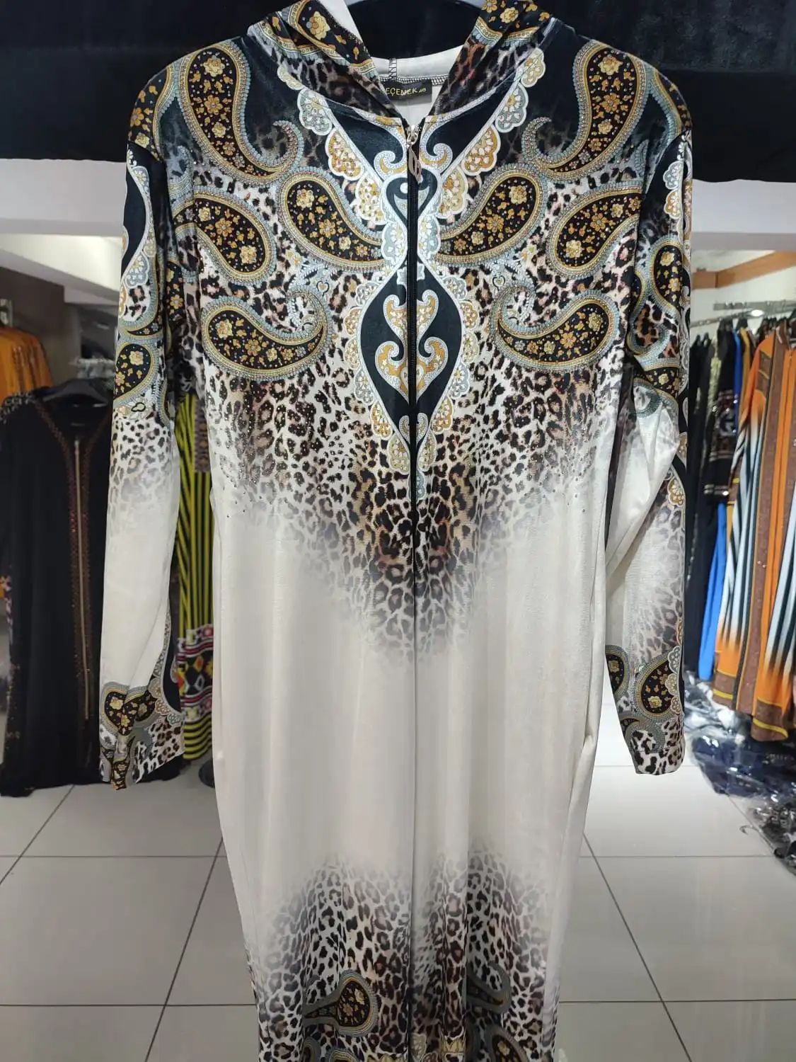 Women's Dresses Kaftan Patterned Feast Abaya Dubai Turkey Muslim Dress African Fashion Morocco Zipper Hooded Model Velvet 2022