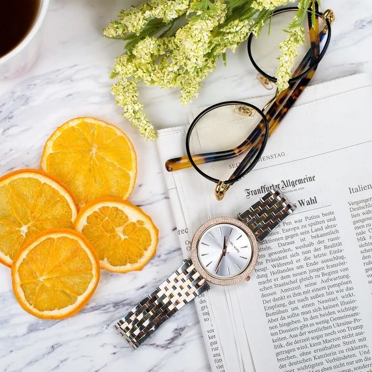 Рисунок 4 - Женские наручные часы MK3203