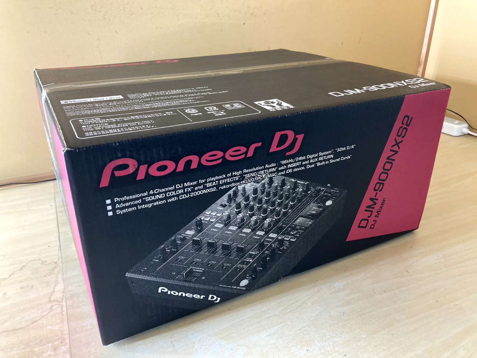 

Pioneer DJ djm-900nxs2 Mixer Professional 4 Channel
