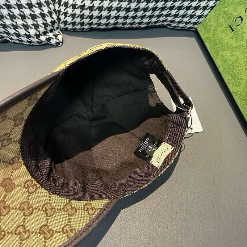 Бейсболка Gucci в стиле нейтрального хип -хопа которую можно установить