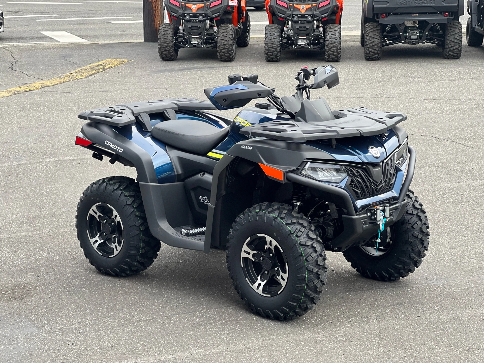

100% OFFICIAL 2023 CFMOTO CFORCE 600