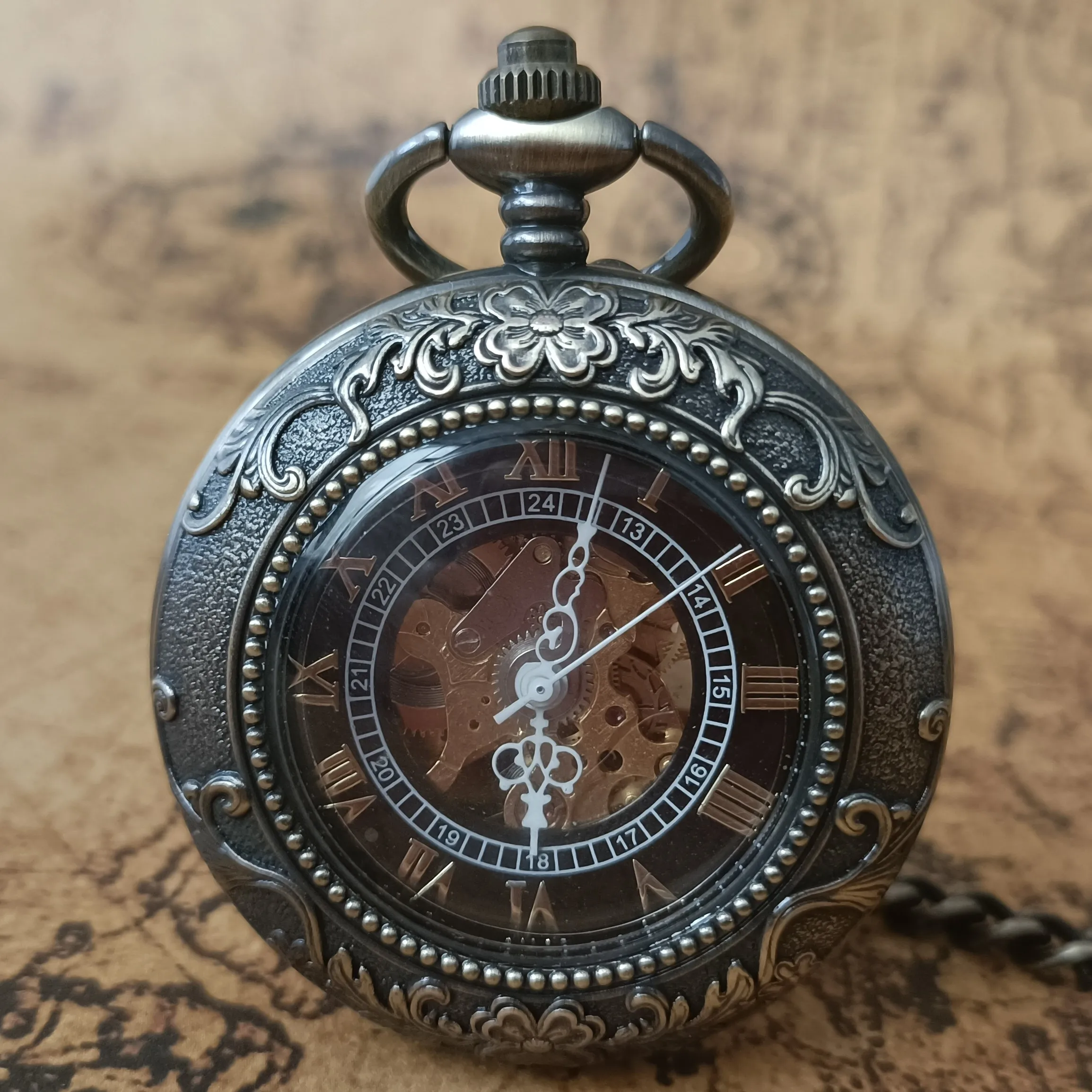 Luxury Mechanical Pocket Watch Mens Carving Transparent Glass Cover Winding Fashion Automatic Steampunk Exquisite Fob Watch Gift