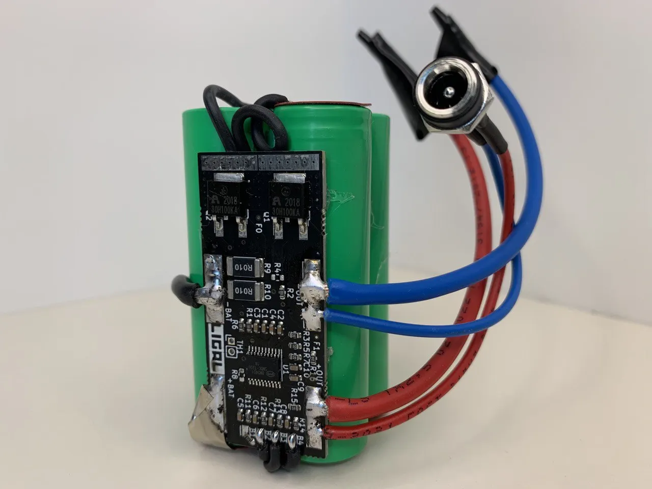 аккумуляторная сборка. аккумуляторная сборка ips. литий ионная сборка 12 вольт. Lifepo4 4s3p. плата бмс 3s 12 v.