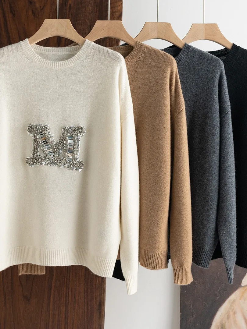 

2023 Autumn Collection Casual Cashmere Swarovski Decorated Knitted Sweater