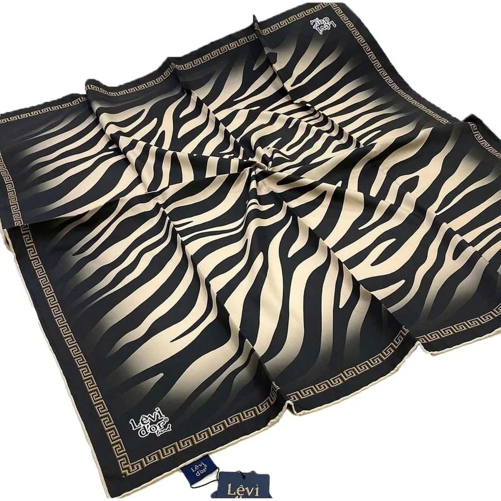 

Levidor New Season Zebra Pattern Trend Polyester 90 X90 Twill (Tivil) Scarf Model Hijab