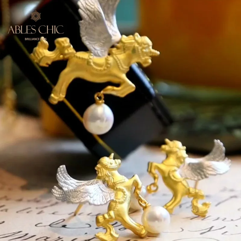 

925 Sterling Silver Unicorn Pendant Necklace Gold Tone Seawater Pearl Horse Earrings Pin Set L1S2N31002