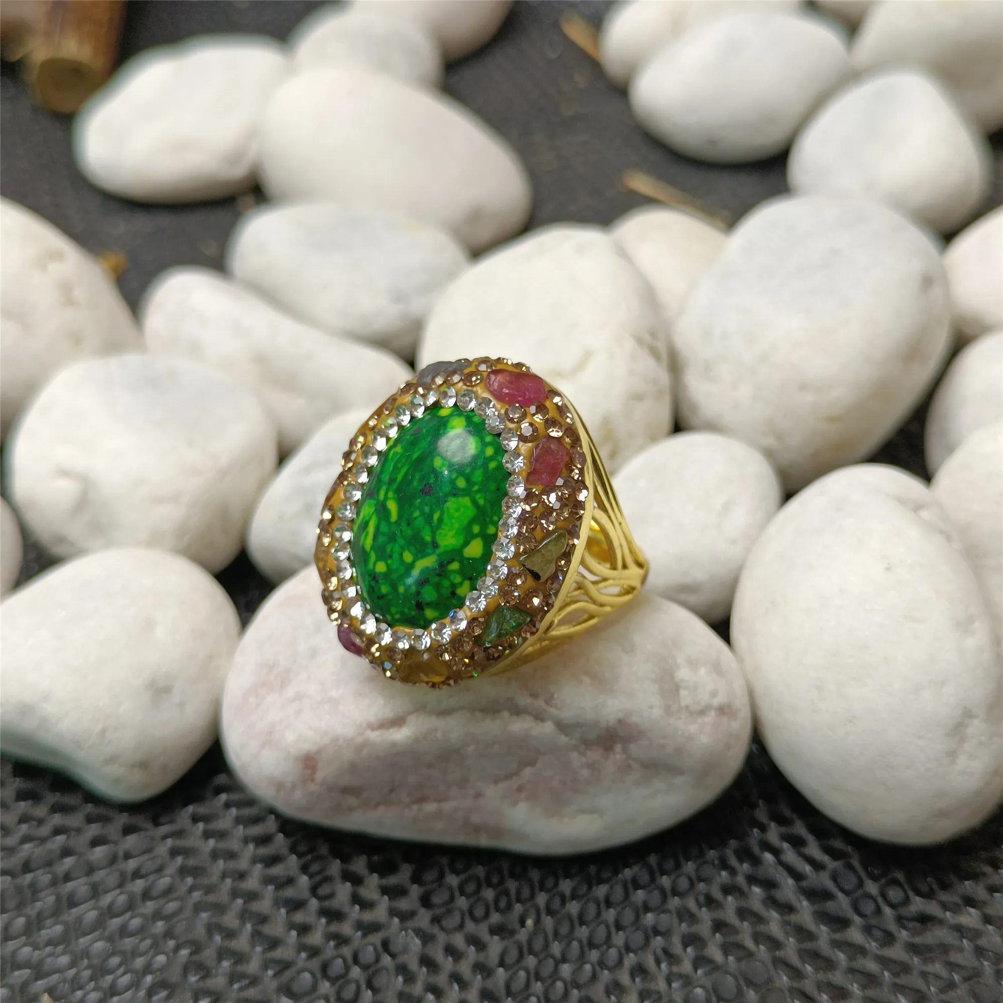

Natural Grass Flower Stone Tourmaline Rhinestone Ring Ladies Personality Fashion Versatile Net Red Jewelry