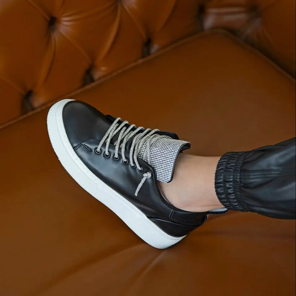 New Trend 2023 Autumn Women Shoes Rhinestone White Sneakers Women Stylish Lace-Up Handmade Flat Shoes Woman Fashion Dress Shoes