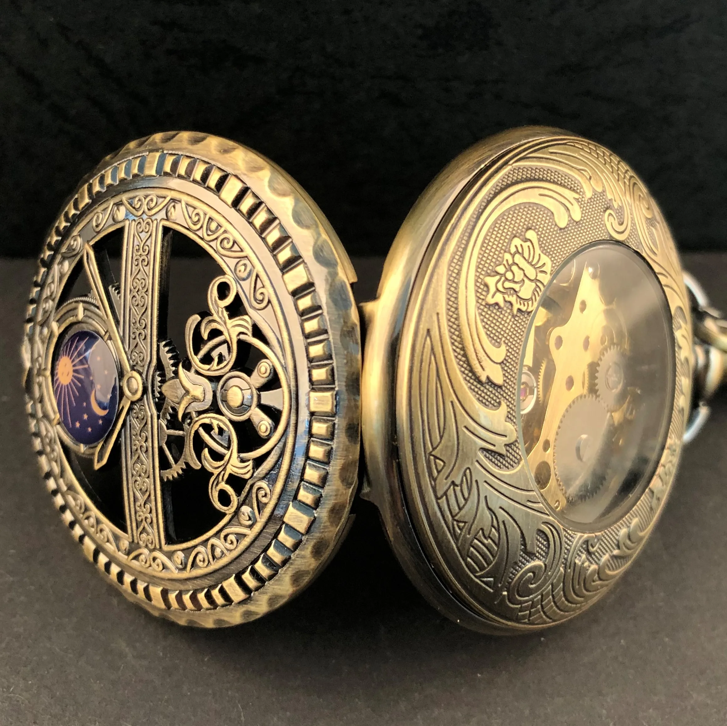 Bronze Vintage Mechanical Pocket Watch Personalised Hollow Skeleton Hand Wind Casual Men Women Pocket Fob Watches