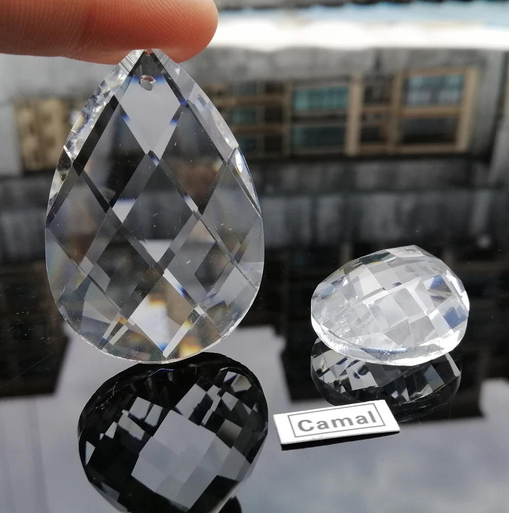 

Camal 2PCS 38mm/50mm K9 Clear Grid Crystal Glass Prisms Pendant Drop SunCatcher Lamp Lighting Chandelier Part Hanging Home Decor
