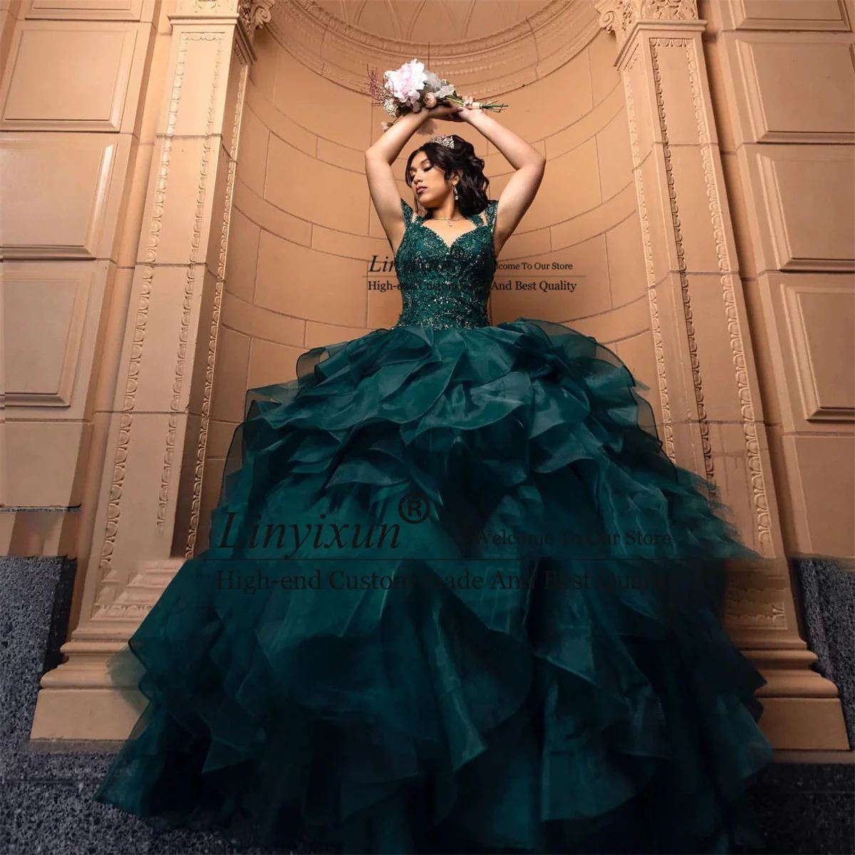 

Luxury Green Quinceanera Dresses Princess Crystals Ball Gowns Vestidos De 15 Quinceañera Off Shoulder Ruffles Sweet 16 Dress