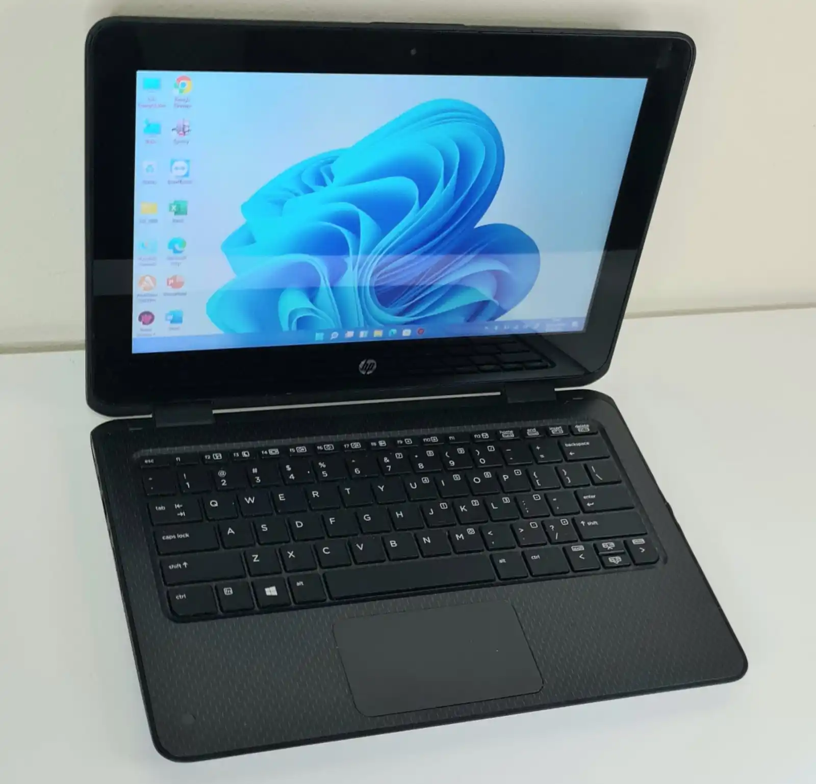 

Saldão Notebook 2 Em 1 Hp X360 4gb 64gb 13 Touch Semi Novo
