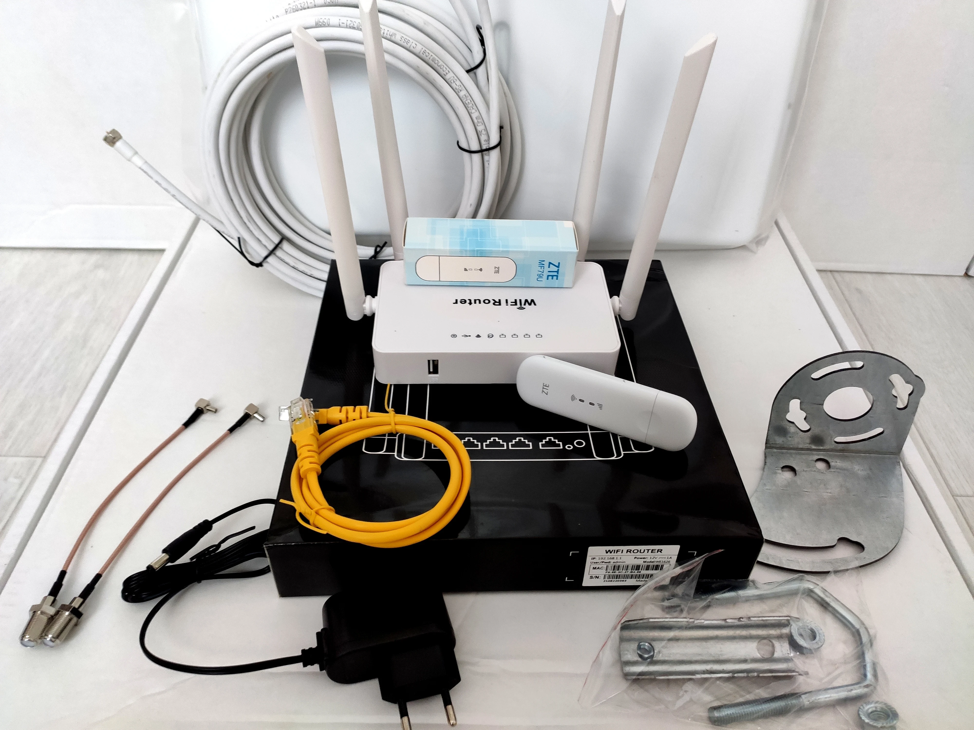 Lumax da-2213a. 2 (6) широкополосная. Дб комплект. Антенна lumax da2213а. Amp mass fr65 lite.