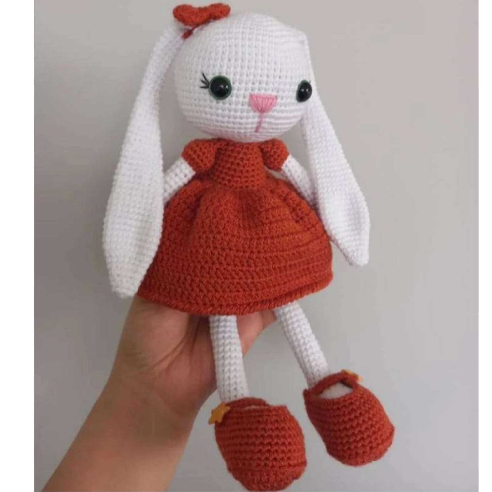 

Amigurumi длинные уши кролик в платье Органическая вязаная игрушка моющиеся ручной работы куклы спутник для сна милая кукла для продажи
