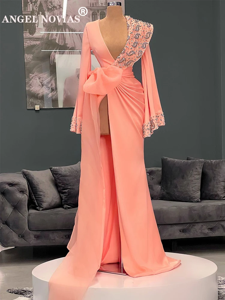 Длинные блестящие женские вечерние платья роскошные официальные с перьями на