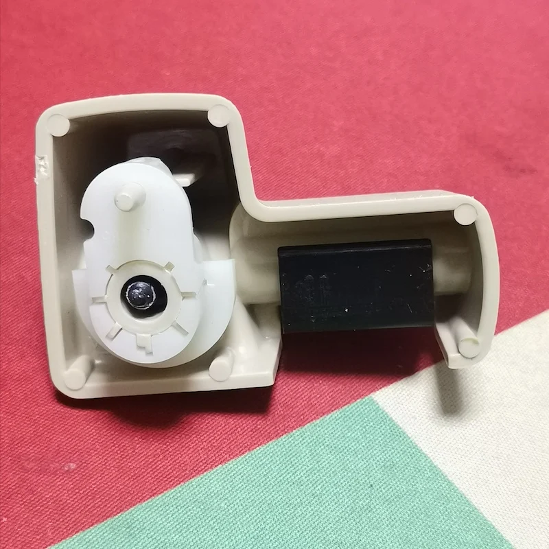 For Land Rover Range Rover L322 Sun Visor Fixing Clip Retainer Left EGP000050NUG Right EGP000040NUG