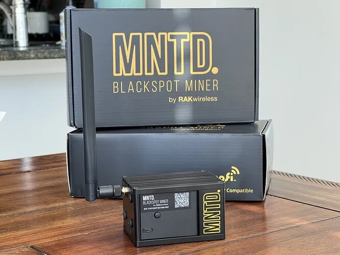 

Купите 2 и получите 1 бесплатно оригинальный гелиевый Майнер MNTD Rak Ограниченная серия GOLDSPOT 8 Гб RAM