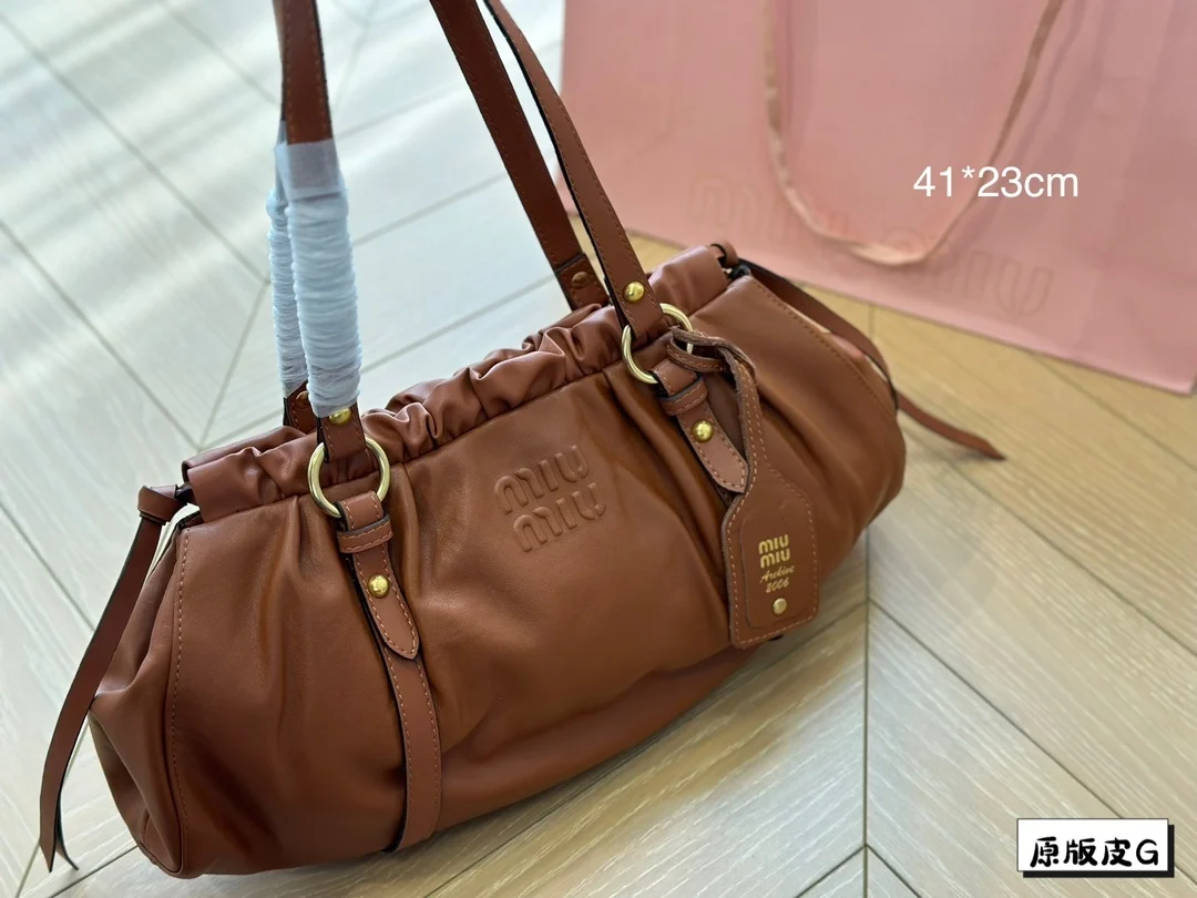 MiuMiu Style Copy 1: 1 Новый повседневный пакет на плече сумки 41 * 23 см