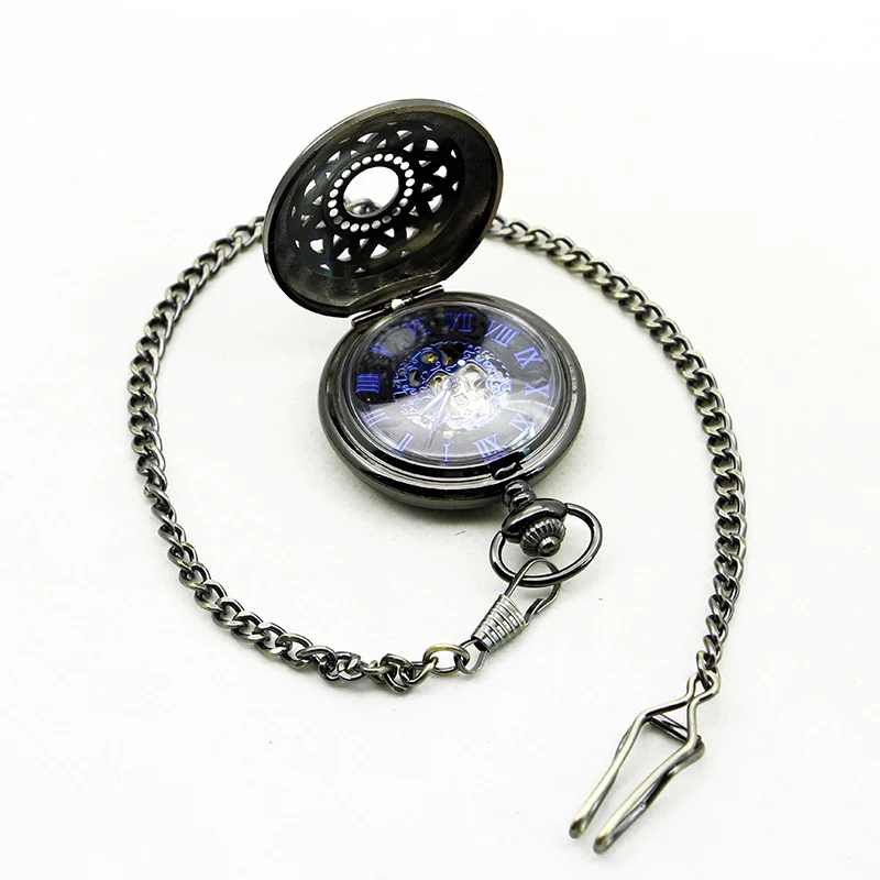 Vintage Skeleton Engraved Hunter Mechanical Pocket Watch For Women Blue Roman Numeral Dial Hand Wind Watch Chain Pendant Gifts