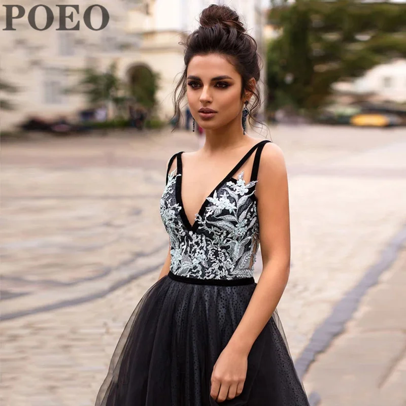 

Black A-LINE Wedding Dress 2022 V-neck Sleeveless Appliques Bridal Gowns Floor-Length Court Train Vestido De Novia Custom Made