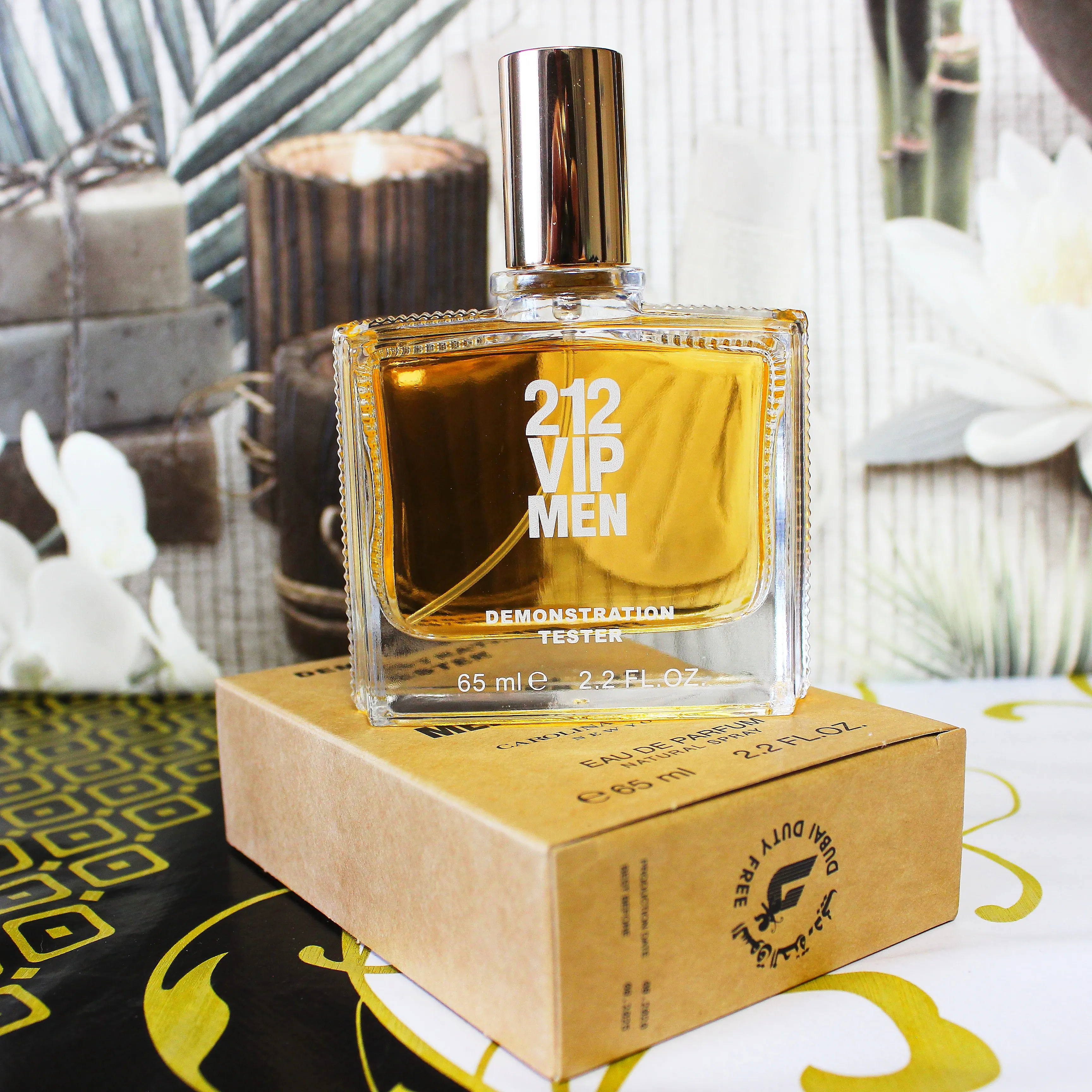 Тестер/Брендовые Духи/Парфюм /65 мл/Аромат для мужчин/212 Vip Men CAROLINA HERRERA |