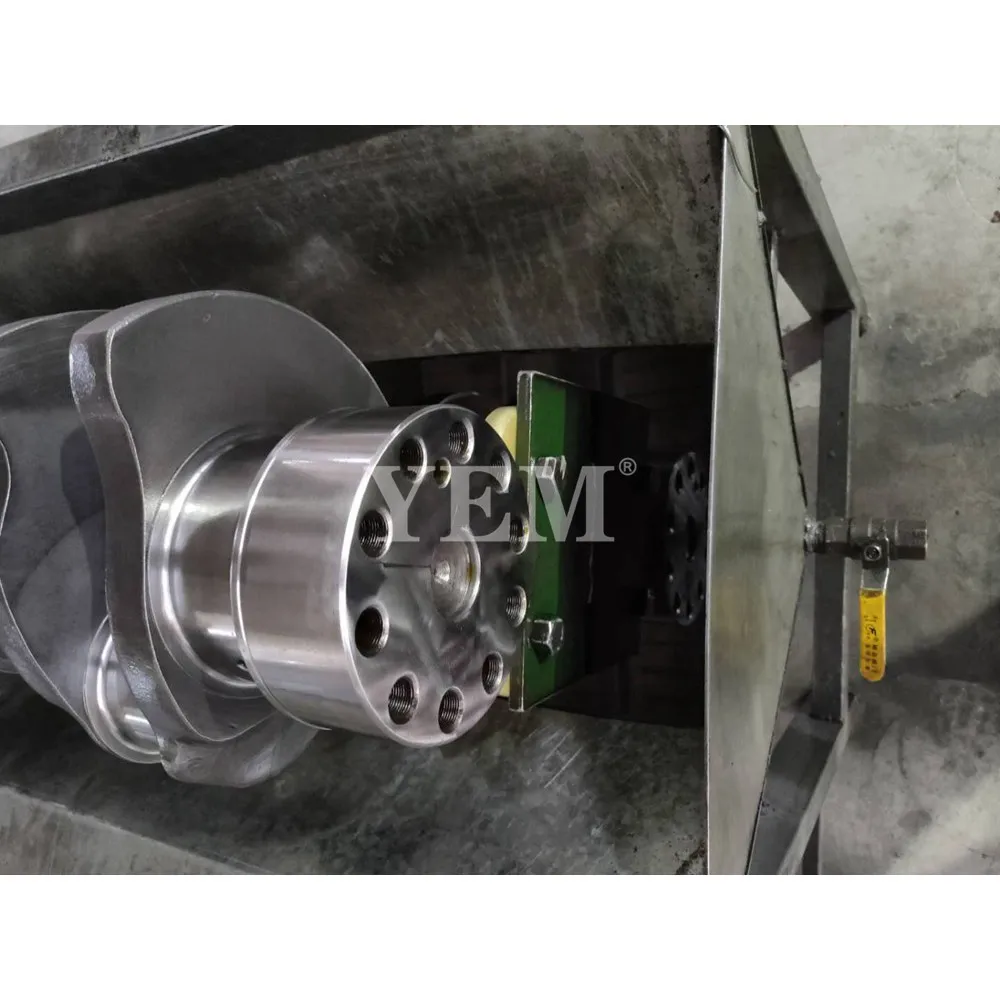 Рисунок 2 - Запчасти для двигателя экскаватора