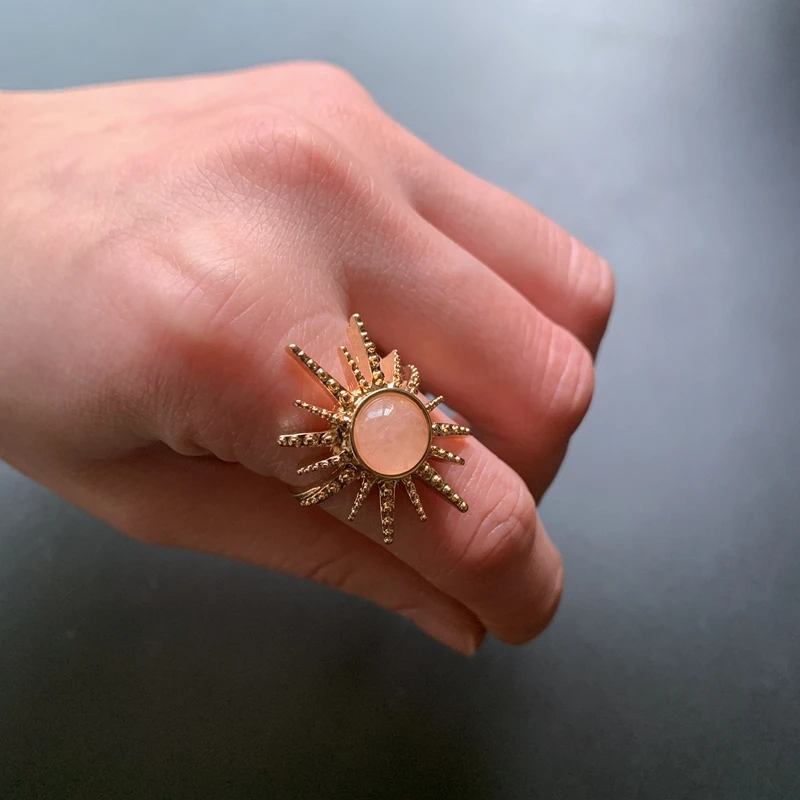 

Sun Shape Orange Acrylic Gems Ring Adjustabale Golden Alloy Ring Dropship 1pc