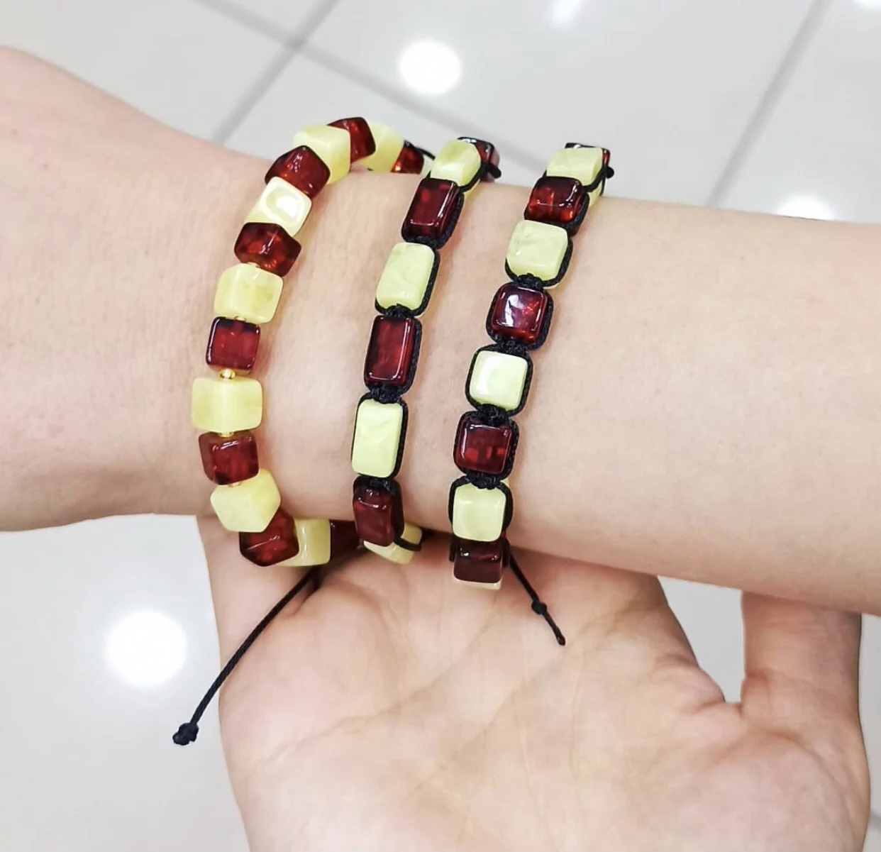 

Natural Beirut Amber Bangle Knitted Cube Pattern Women Men Colorful Wax Succin Wide Bracelets,Adjustable Amber Bangle beads Elas