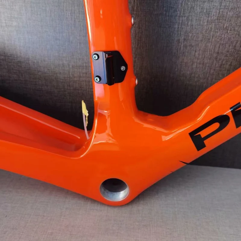 

New F12/F10 V/Disc Brake Carbon Bike Frame Mount Road Frameset 1:1 Made in Taiwan
