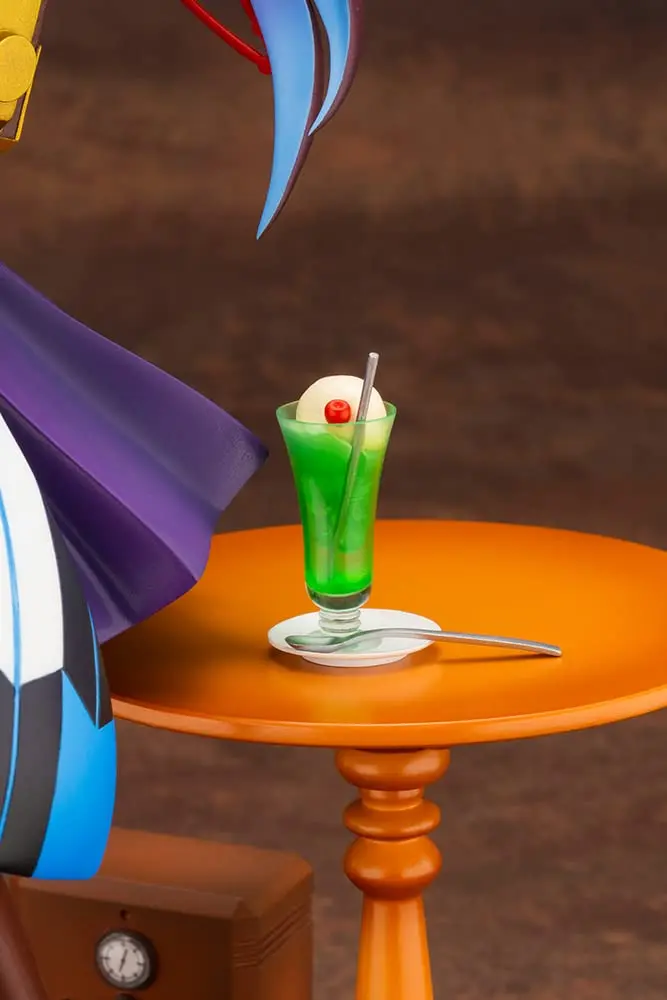 Готовая фигурка Primador Karasuha в масштабе 17 из ПВХ окрашенная краской