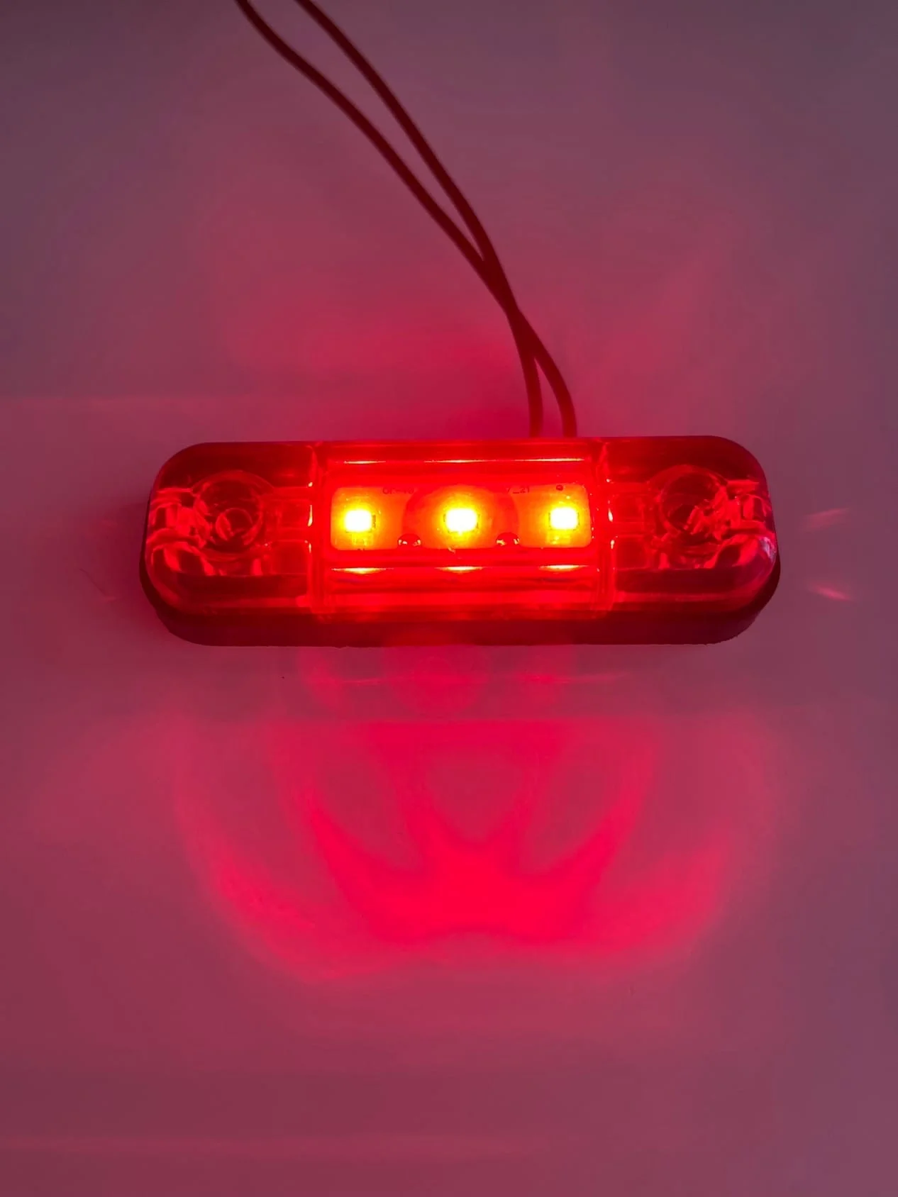 ШОК ЦЕНА! Габаритный огонь для грузовика прицепа фуры. ОГ-40 БЕЛЫЙ ЖЕЛТЫЙ КРАСНЫЙ