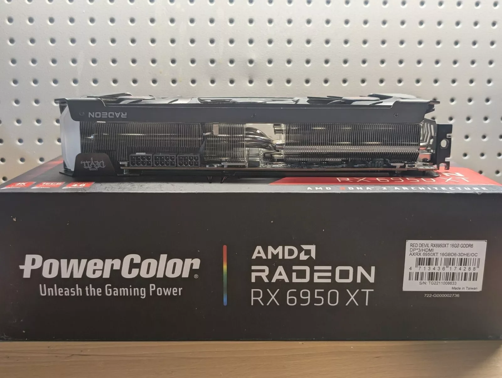 Фото Бывшая в употреблении видеокарта PowerColor Radeon RX 6950 XT 16GB Red Devil GDDR6 №5