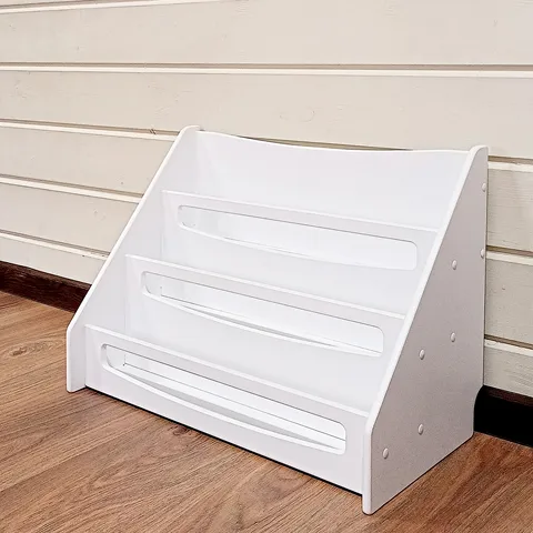 Детский книжный стеллаж Монтессори - изображение