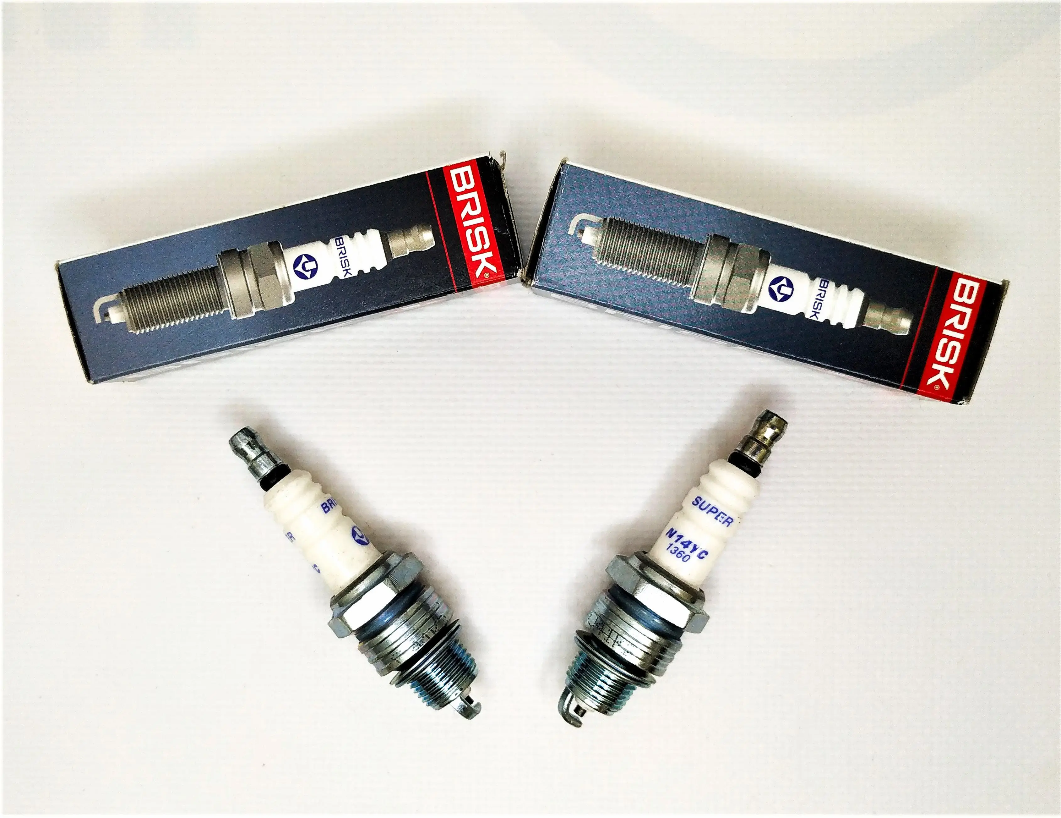 Свеча Brisk N14 YC мотоцикла Урал Днепр Иж Восход Минск Ява (комплект 2шт.) |