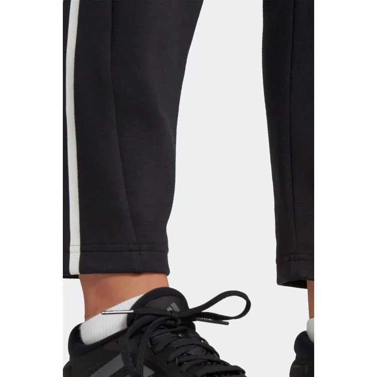 Рисунок 5 - adidas Женский спортивный костюм